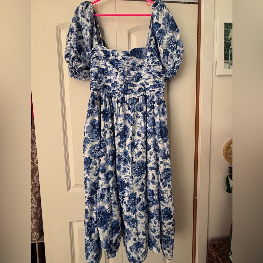 Abercrombie Blue and White Floral Maxi Dress